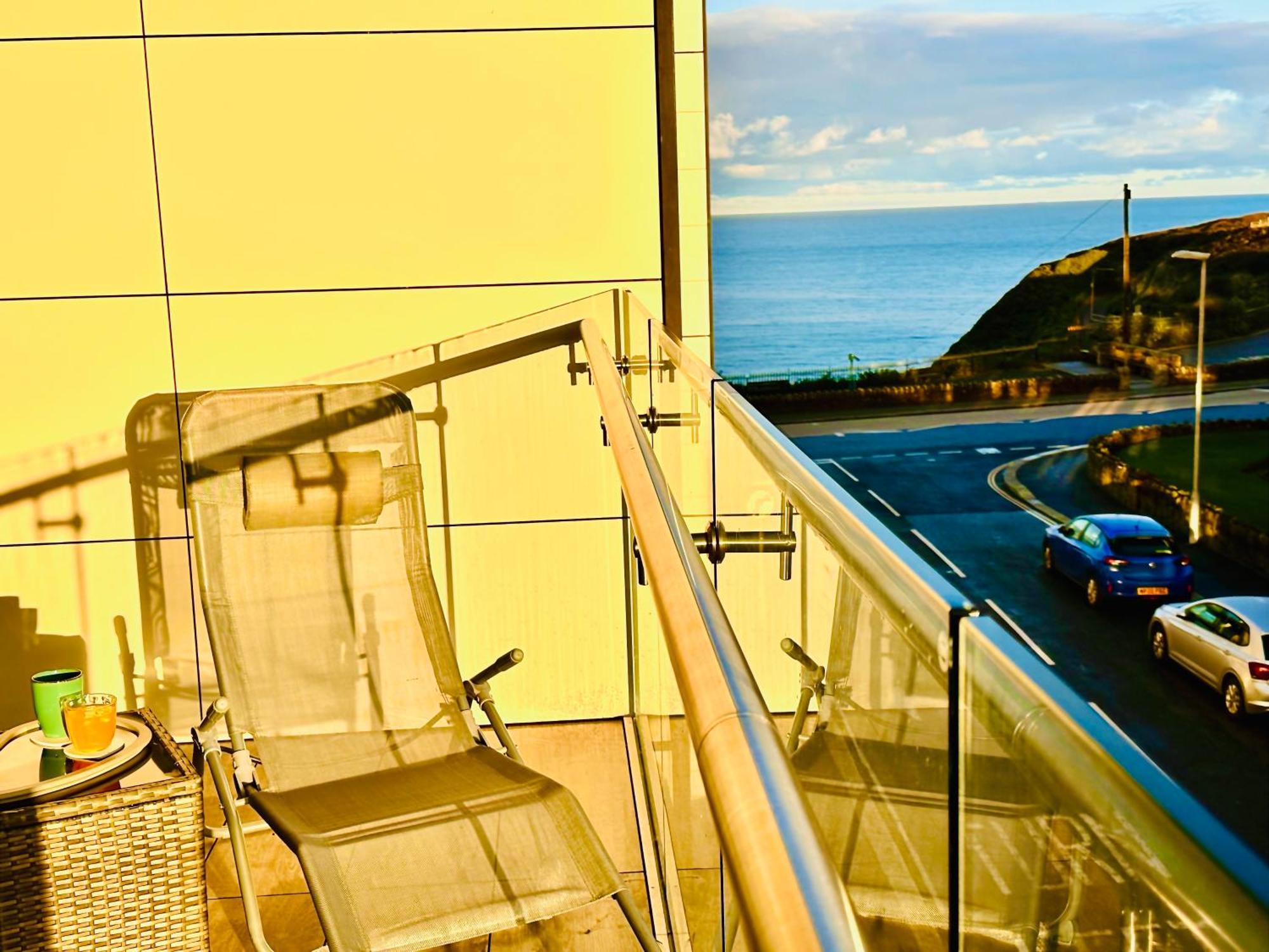 34 Cliff Edge Interior Designed Luxury With Sea Views * Newquay (Cornwall)