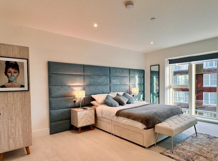 34 Cliff Edge Interior Designed Luxury With Sea Views Apartment *